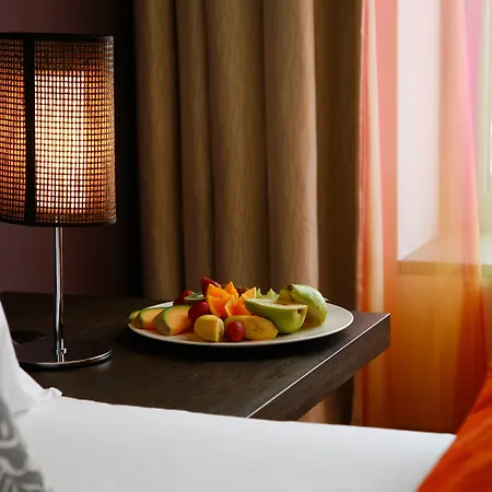 Vienna House By Wyndham Andel's Cracow Hotell 4*