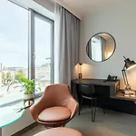 Vienna House By Wyndham Andel's Cracow فندق
