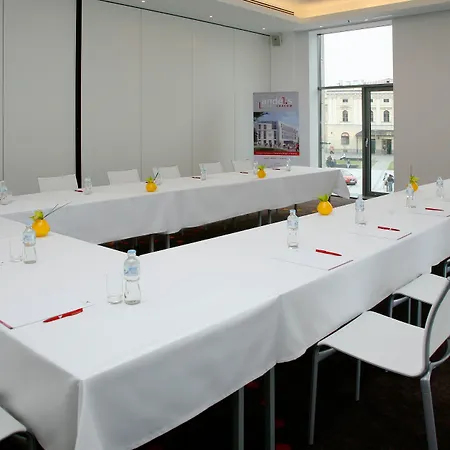 Vienna House By Wyndham Andel's Cracow 4*