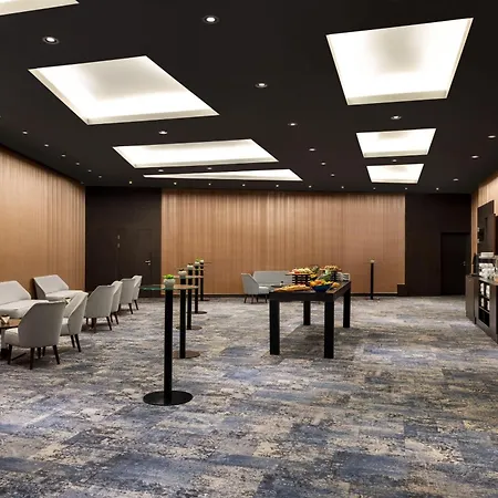 Vienna House By Wyndham Andel's Cracow Hotel 4*