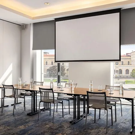 Vienna House By Wyndham Andel's Cracow 호텔 4*