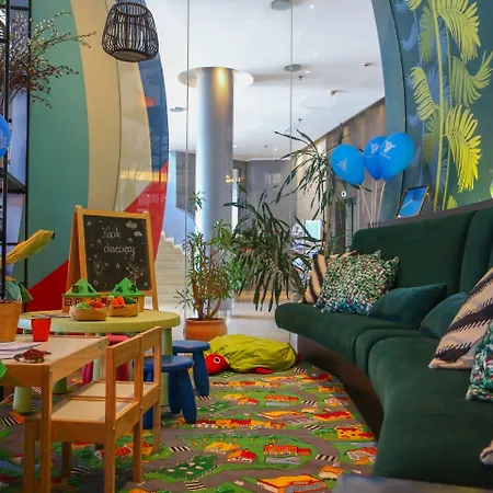 Vienna House By Wyndham Andel's Cracow 4*