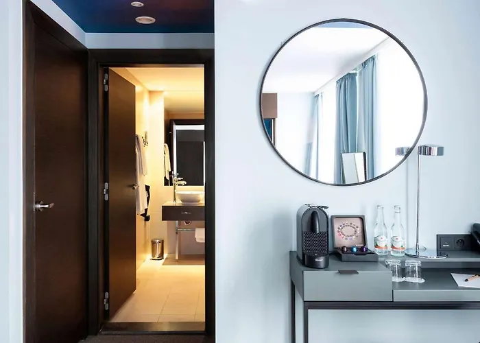 Vienna House By Wyndham Andel's Cracow 4*